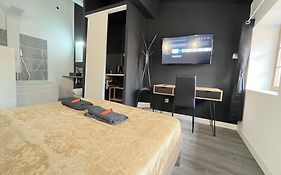 Charmant Studio Baignoire